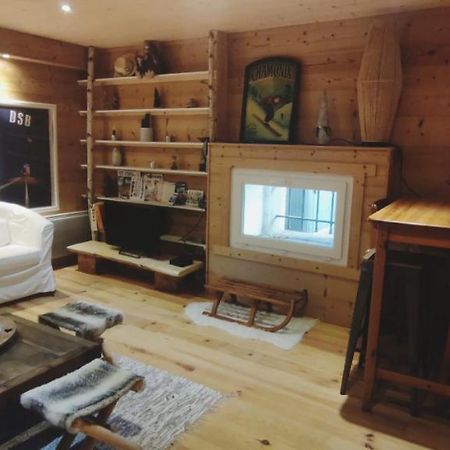 Appartement Au Rez De Jardin D'Une Villa Mexicaine Avec Jacuzzi Barcelonnette Exterior foto